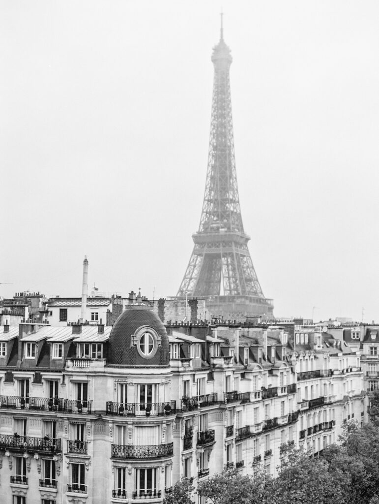 Elopement in Paris, France