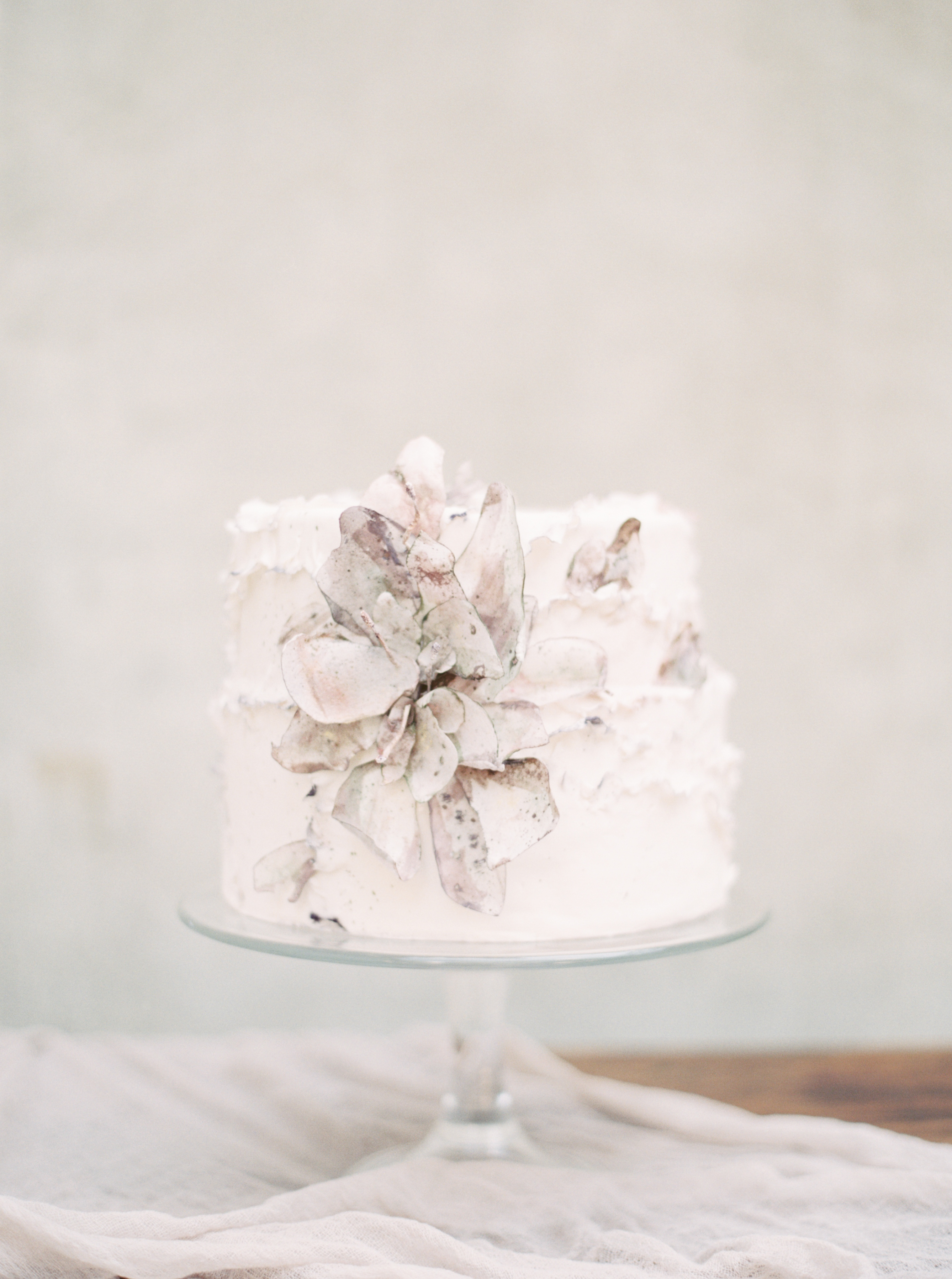 Swan House Wedding Cake