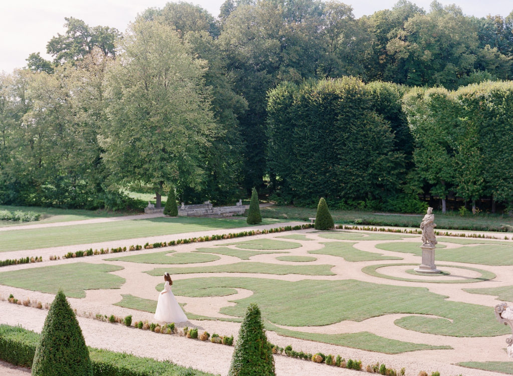 Château de Villette Wedding Venue Gardens