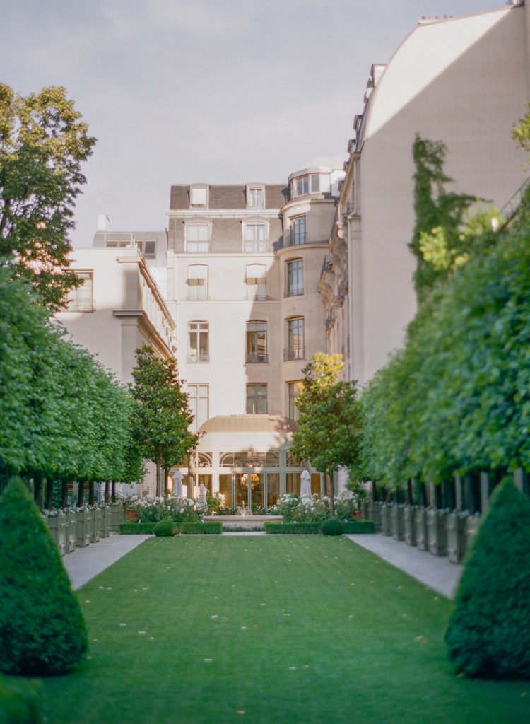 Best Hotel Wedding Venues in Paris, France | Ritz Paris Le Grand Jardin